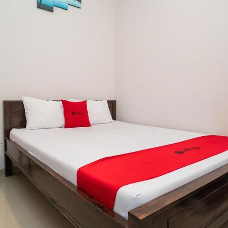 Reddoorz At Merr Rungkut Jl Gunung Anyar Gununganjar Экстерьер фото